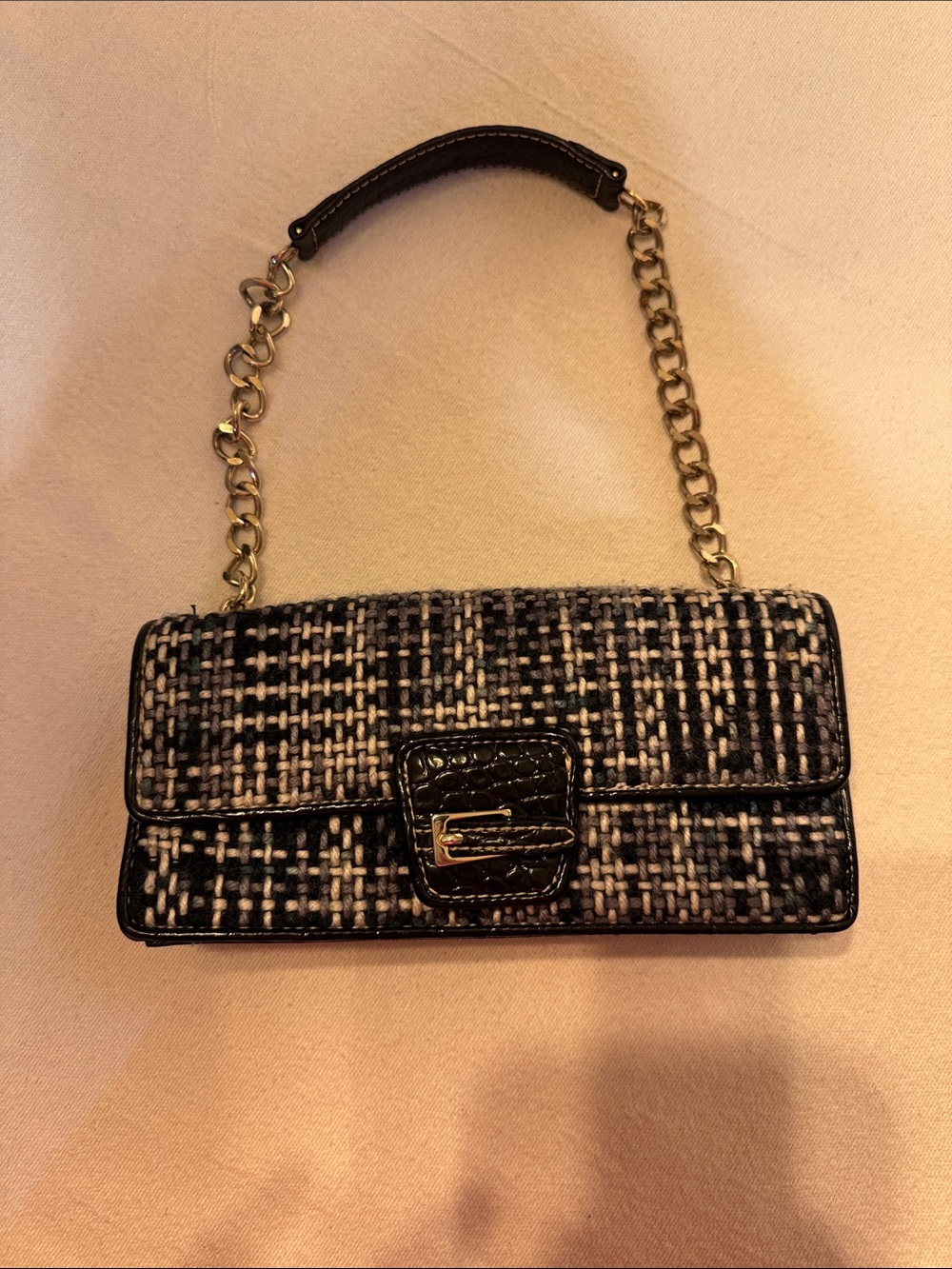 Liz Claiborne Black and White Tweed Mini Shoulder Bag with Gold Chain